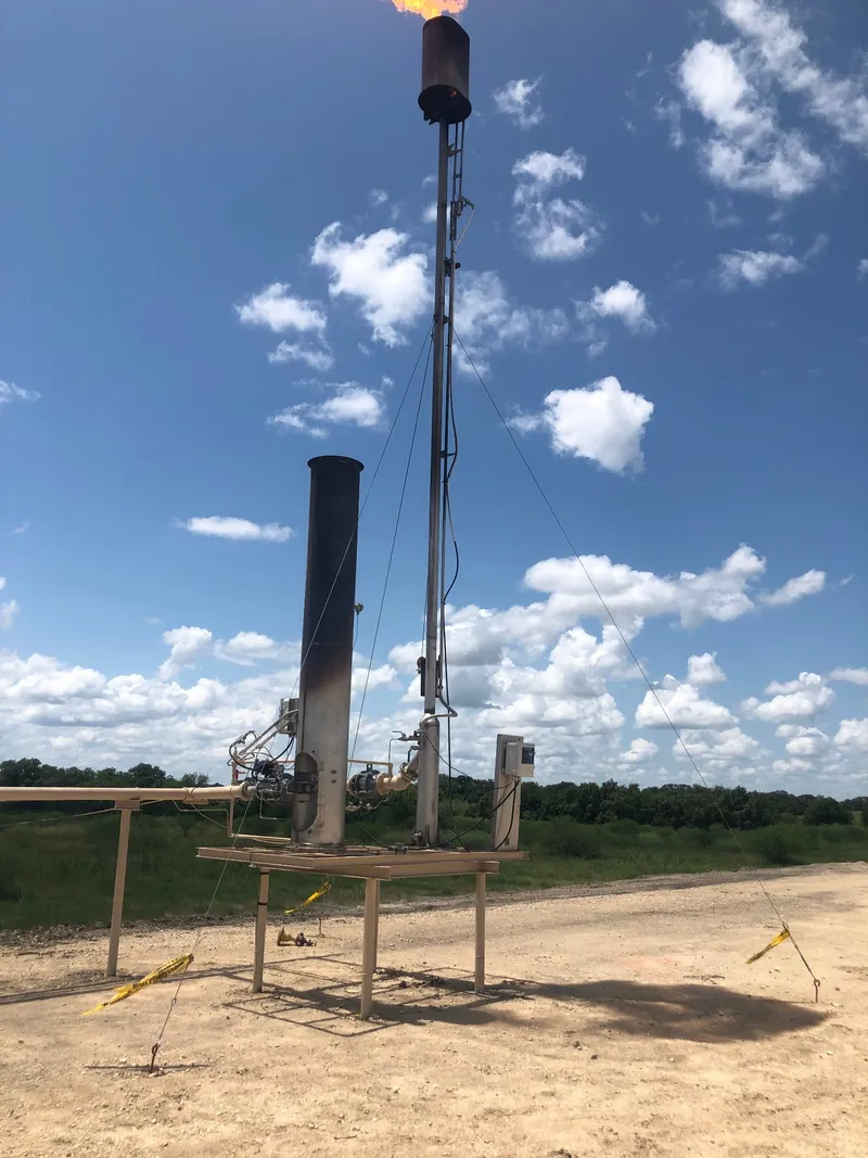 Enclosed Combustion Device - Mixed-use enclosed combustion system configured for flexible gas handling across varying flow rates and compositions.