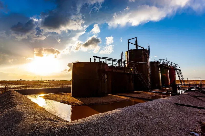 Tank Battery Systems - Full tank battery installations for oil and produced water storage and handling.